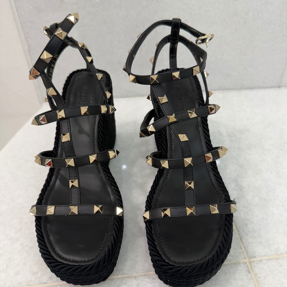 Valentino Wedge sandal in black size 39 - Picture 1 of 6